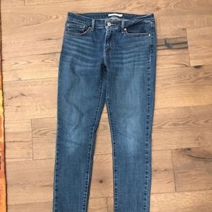 Levi's 711 Skinny 29x32